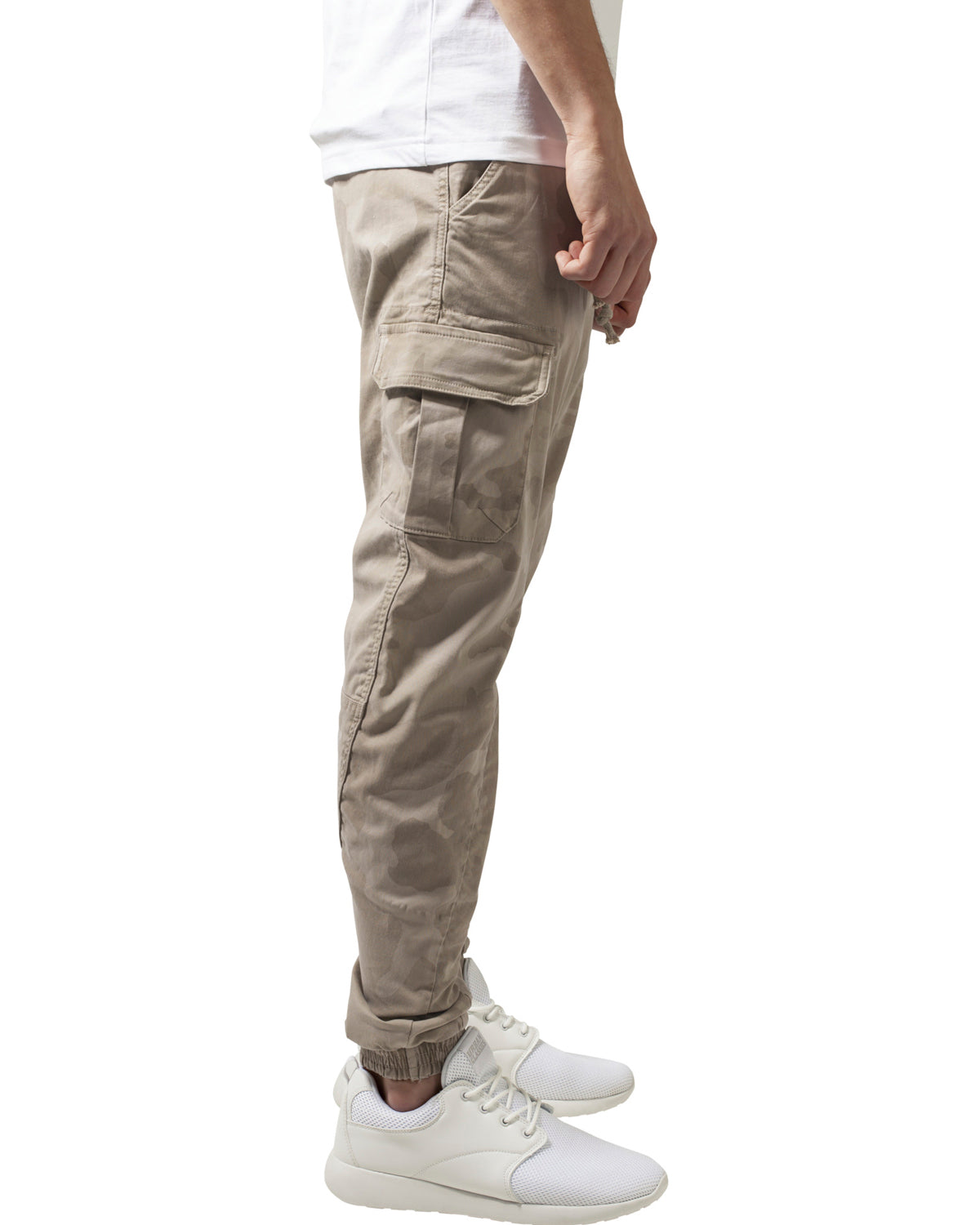 Urban Classics Zane reisitaskuhousut - Beige camo