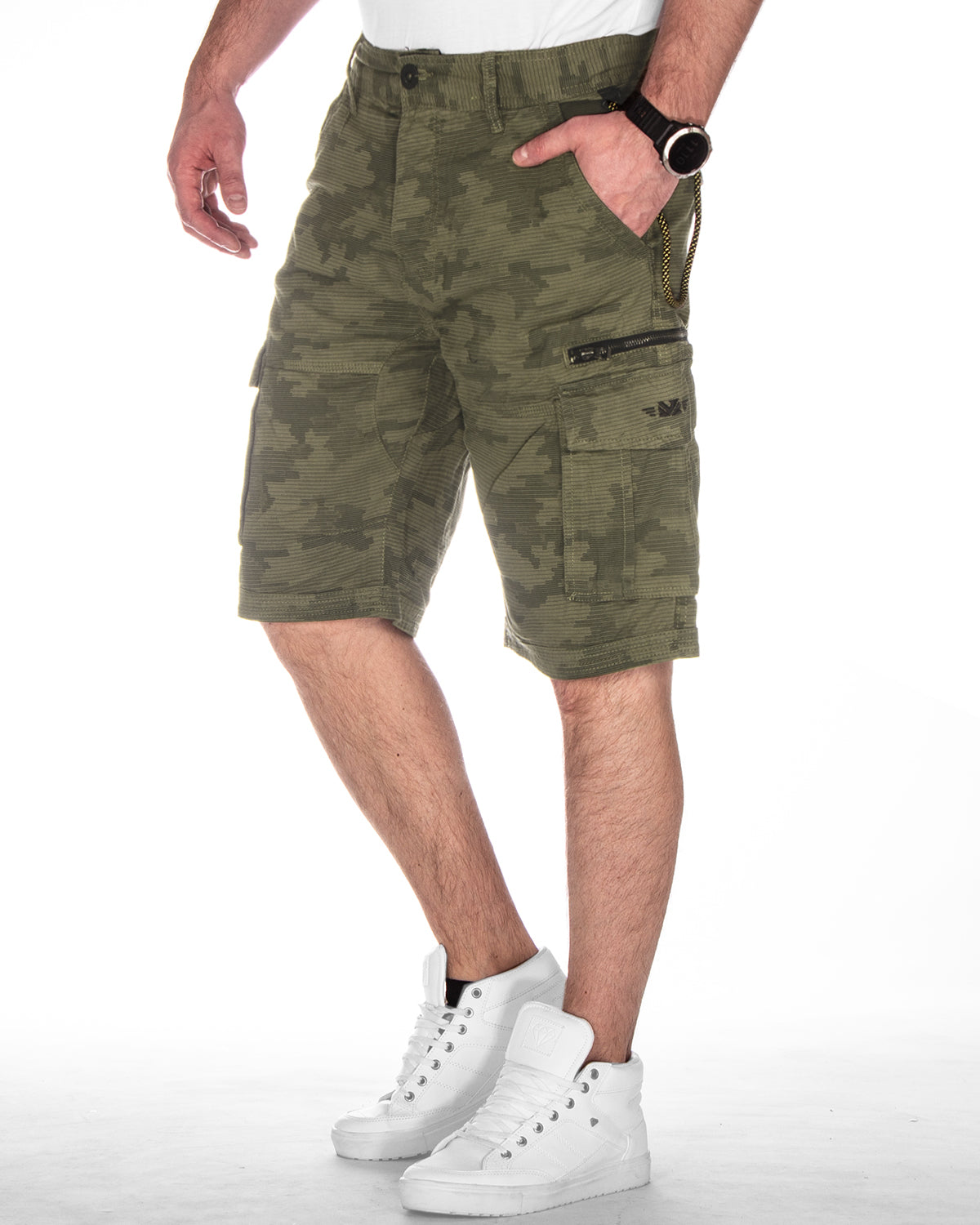 MZ72 Brand Fortoo reisitaskushortsit - Camo