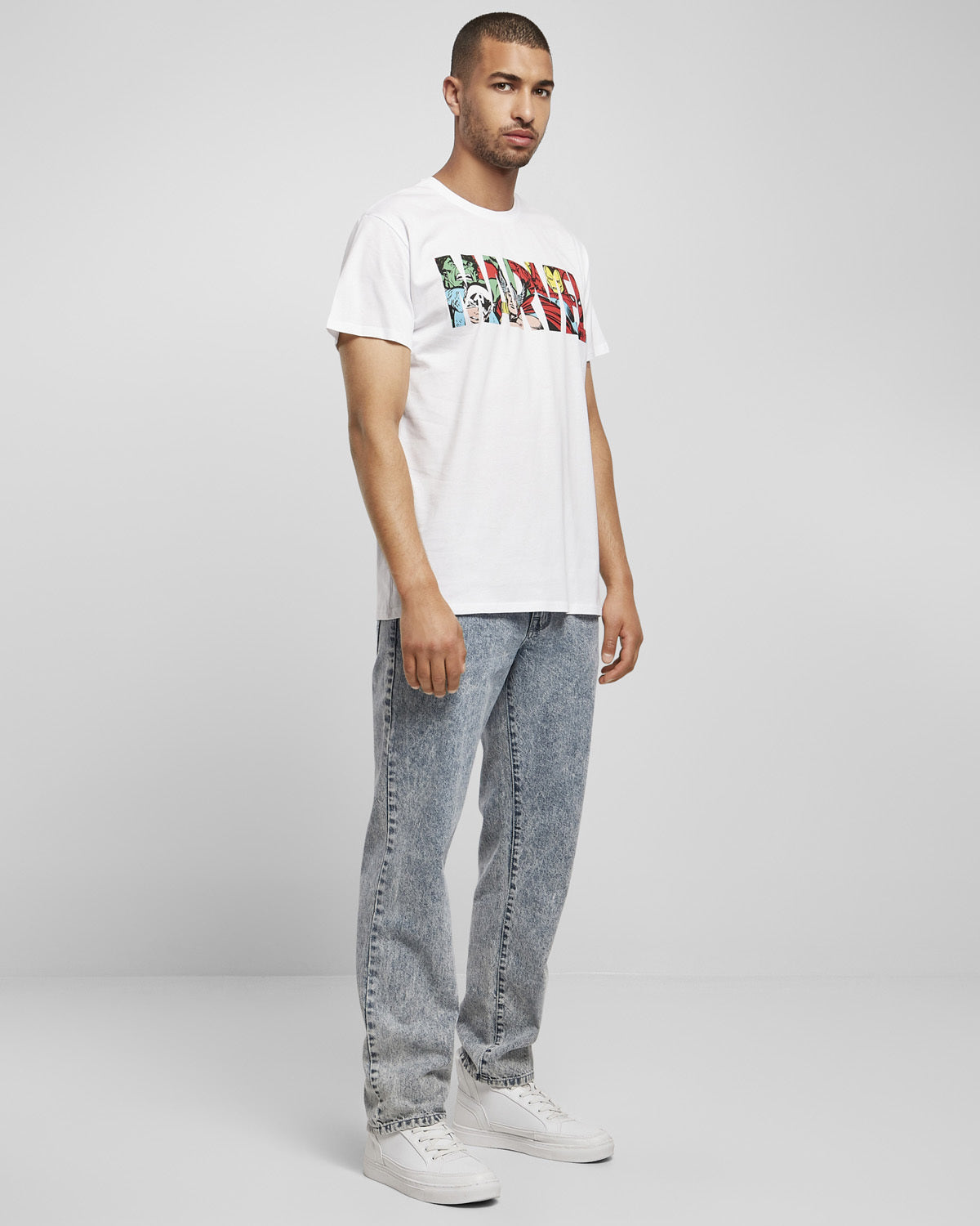 Urban Classics Marvel logo t-paita - Valkoinen