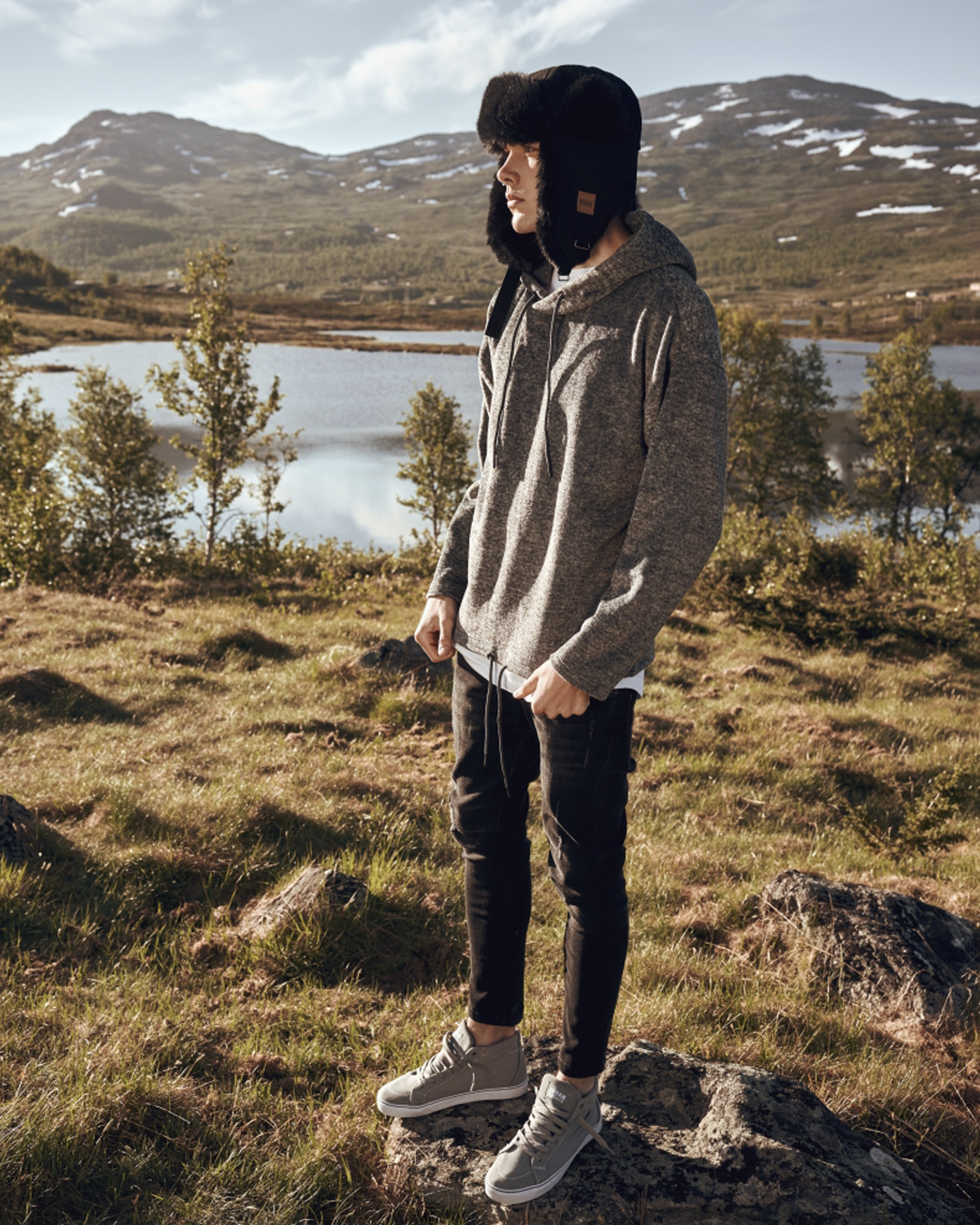 Urban Classics Jett kangastennarit - Harmaa