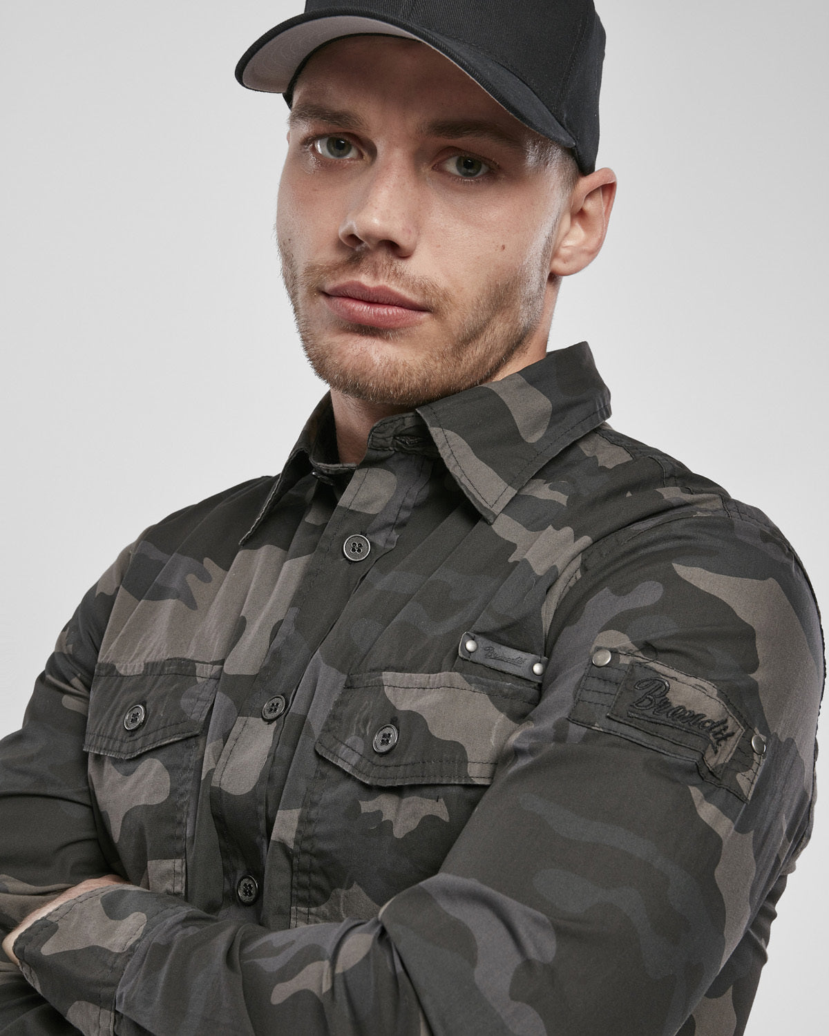 Brandit Slim worker kauluspaita - Tumma camo