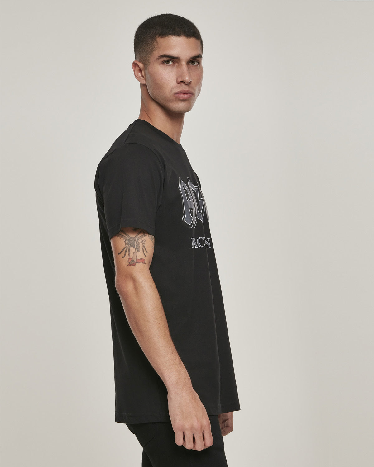 Urban Classics AC/DC Back in black t-paita - Musta