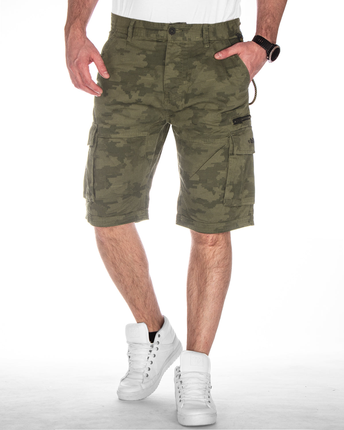 MZ72 Brand Fortoo reisitaskushortsit - Camo W40
