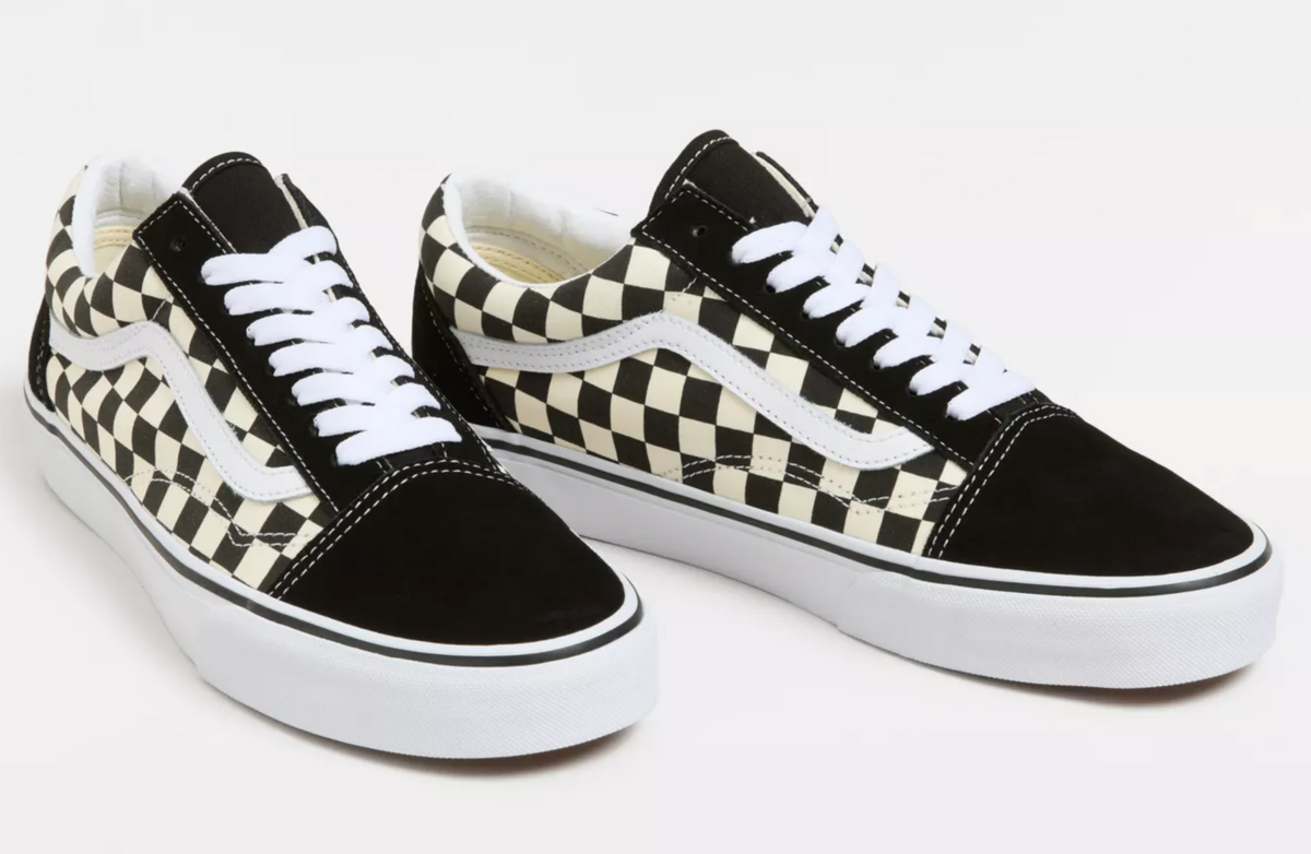 Vans Old Skool Low tennarit - Musta/Valkoinen