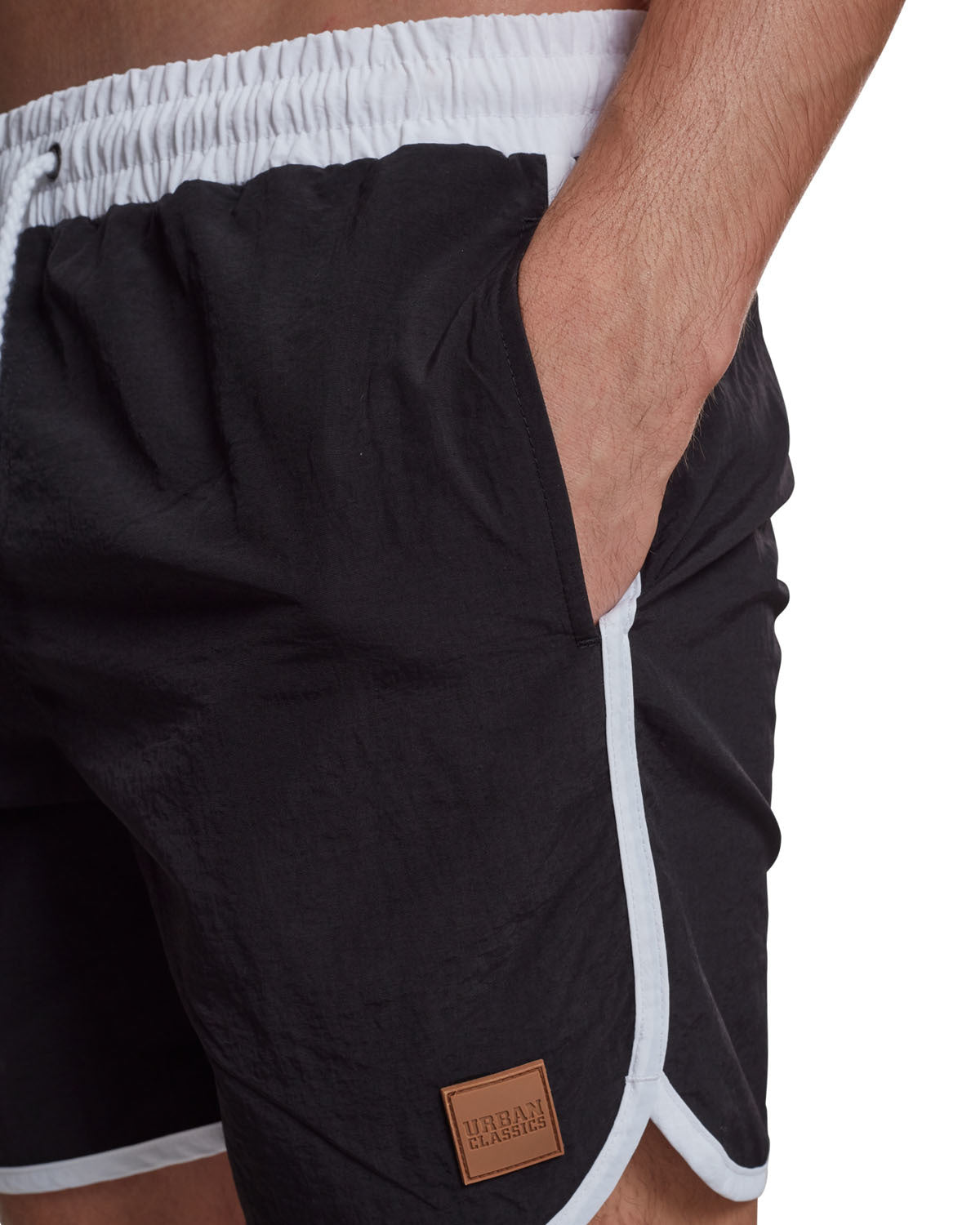 Urban Classics Retro uimashortsit - Musta/Valkoinen