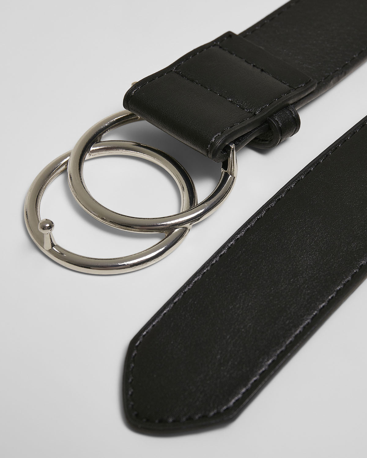 Urban Classics Ring buckle keinonahkavyö - Musta/Hopea