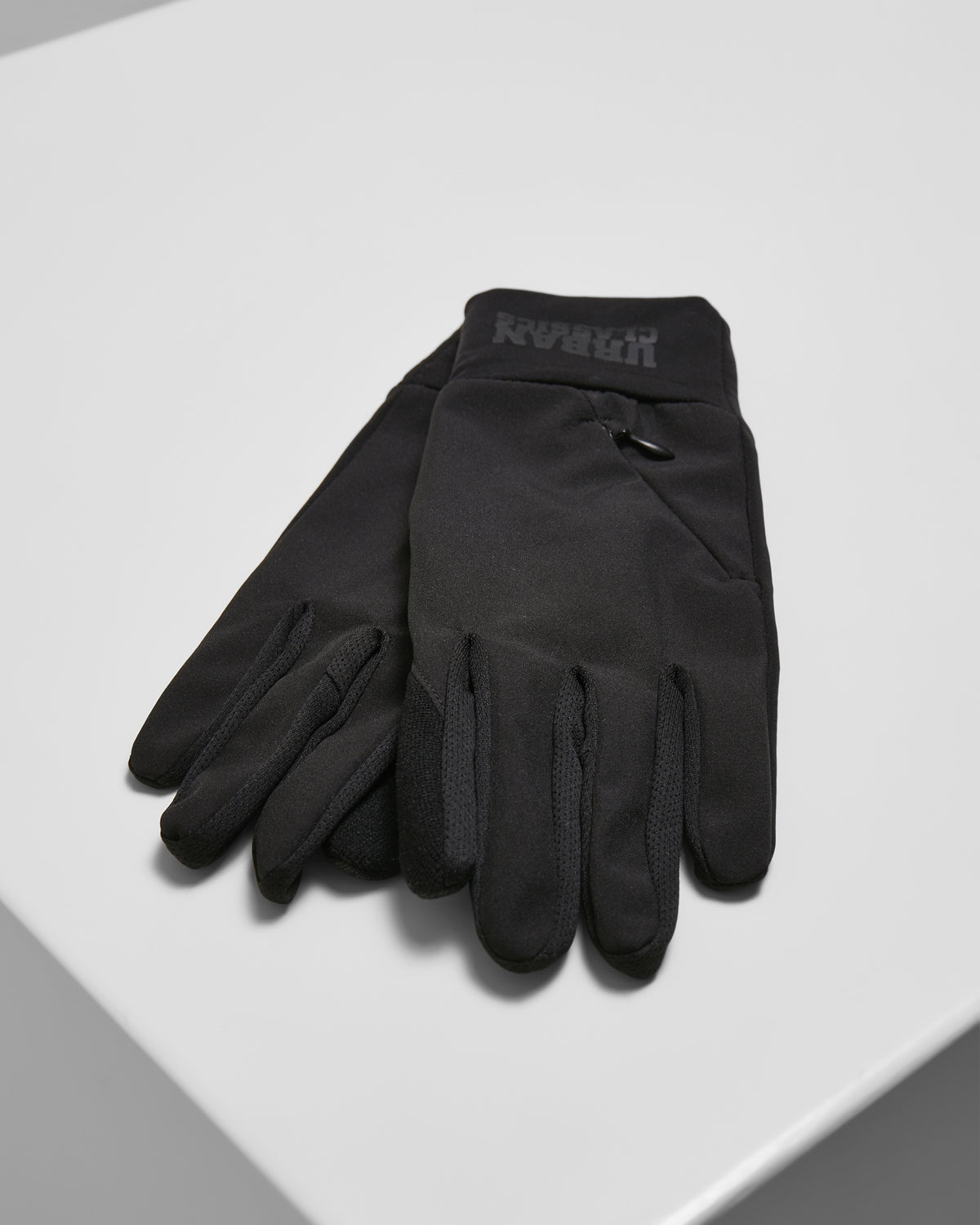 Urban Classics Logo cuff performance hanskat - Musta